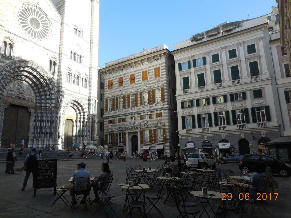 Loft Fronte Cattedrale Leilighet Genova Eksteriør bilde